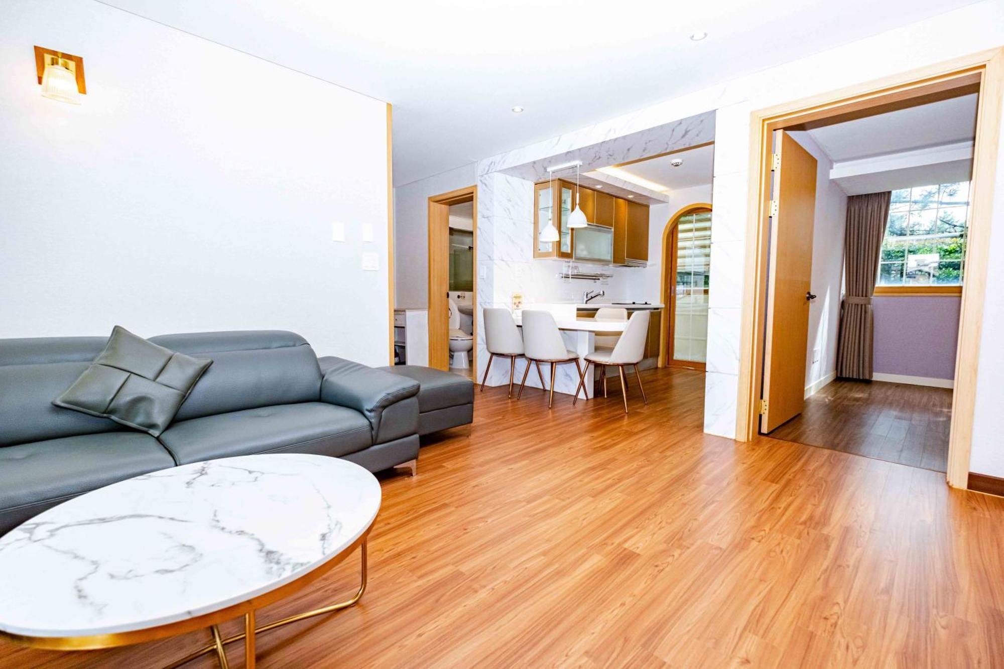 ไดน์ รีสอร์ต Hotel เมืองเชจู ภายนอก รูปภาพ